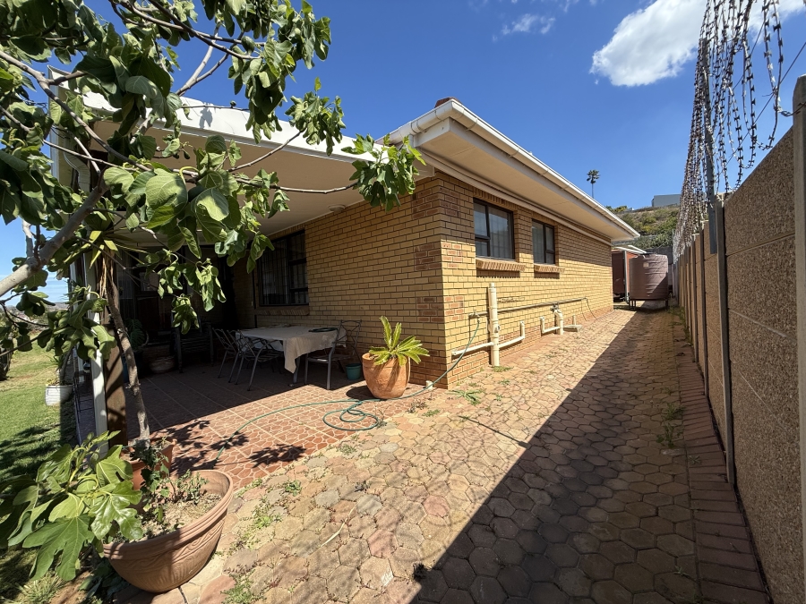 3 Bedroom Property for Sale in Hartenbos Central Western Cape